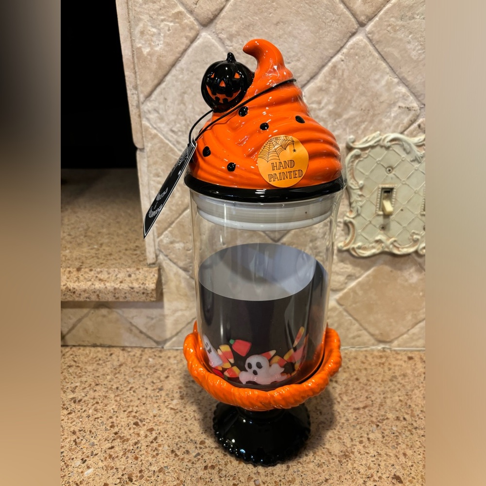 NEW Cobwebs & Cauldrons Halloween Pumpkin Glass Candy Jar
